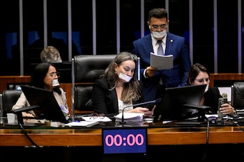 Законодатели либеральной партии заблокированы