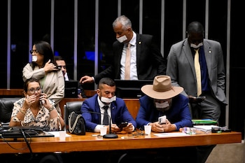 Оппозиция обусловлена возвратом