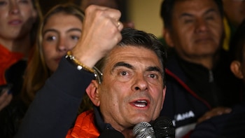 В своей речи Паз защищался