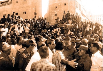 Диктатор Мигель Диас-Канель