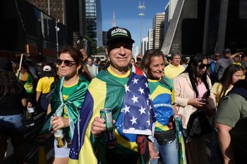 Сторонники президента Бразилии Jair