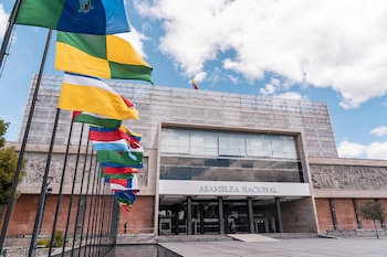 В настоящее время Ассамблея Эквадора