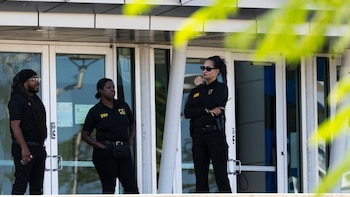 Чиновники полиции