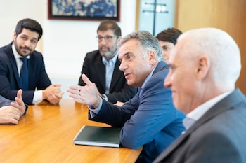 Президент Яманду Орси собрался