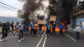 Рыбаки-кустари уже