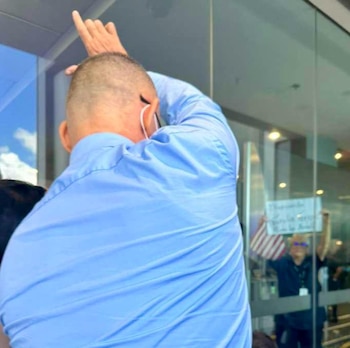 В свои 55 лет Феррер десятилетиями возглавлял