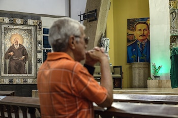 Верные со всей страны