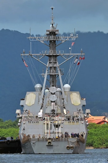 Напряженность в Карибском бассейне из-за