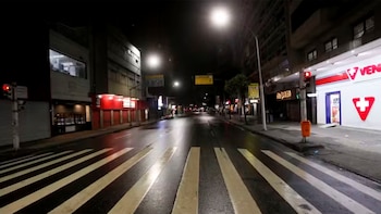 Движения людей не было