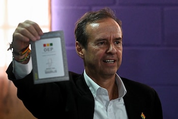 Бывший президент-консерватор Хорхе