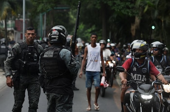 Полиция развернула процедуры