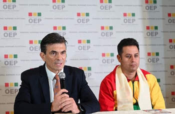 Паз и Лара в одном