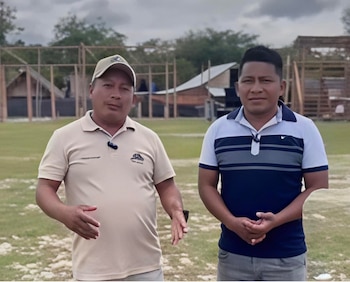 Янсон Гонсалес (справа)