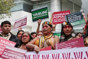 Конституция 2008 года, изданная