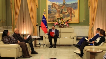 Он объявляет, что готов идти