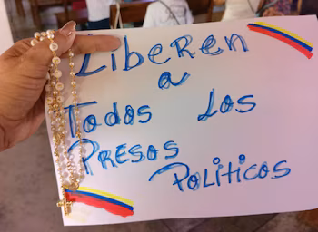 Венесуэльцы просят пленных