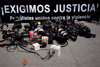 Демонстрация журналистов (EFE/Esteban