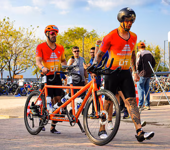 Альберто Каррильо продвигается в Эль