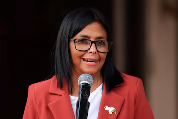 Переходное правительство во главе