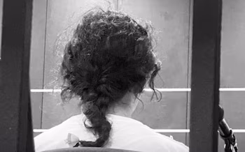 Быстрое вмешательство соседа и полиции позволило спасти живого новорожденного в кантоне Сан-Исидро, Исалько, Сонсонате-Эсте. (Фото любезно предоставлено Судом Сальвадора)