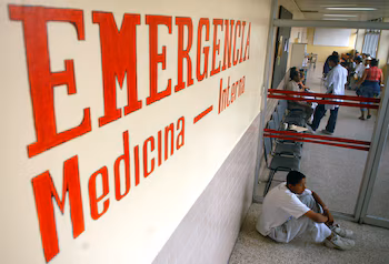 Процесс рассмотрения и расторжения контракта направлен на защиту экономической и правовой стабильности системы общественного здравоохранения в Гондурасе. (EFE/Delmer Membreño)