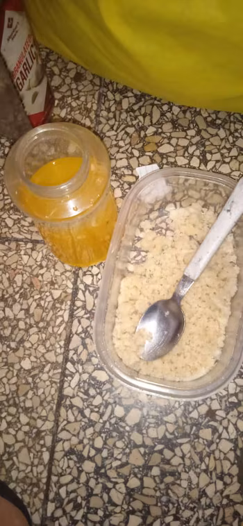 Обед на пляже Мантека, Ольгин