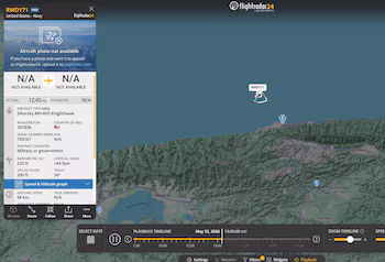Скриншот Flightradar24: карта Венесуэлы со значком военного самолета RWYD71 (Sikorsky MH-60S) возле Каракаса и данными полета