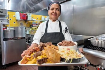 Норма Рамирес открыла La Fritanga в Лас-Вегасе в мае 2025 года после миграционного путешествия и многих лет нестандартной работы. (Фото: Confidencial.digital)